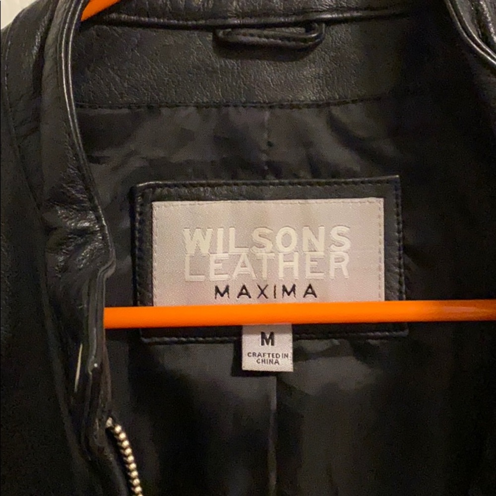 Leather jacket - Picture 3 of 4
